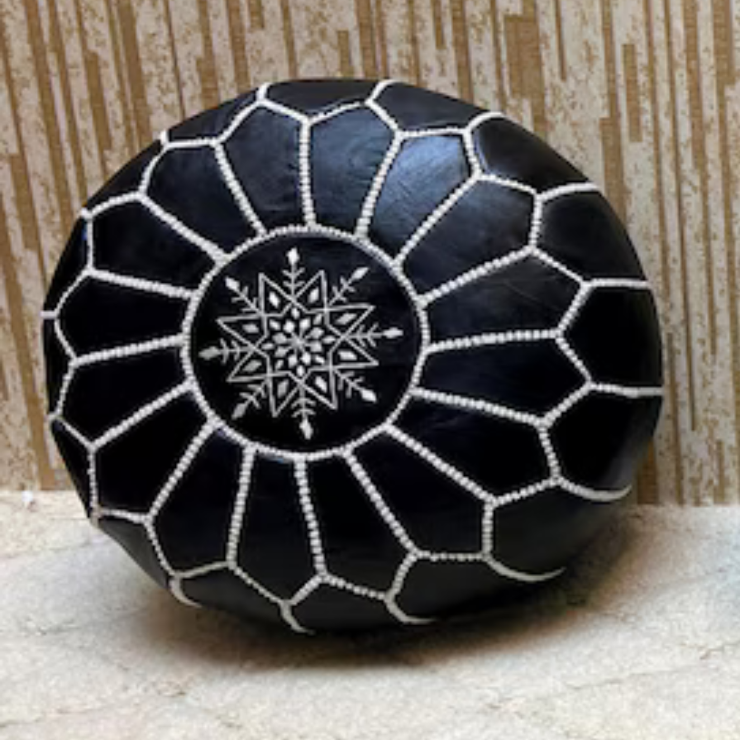 POUF MAROCAIN EN CUIR
